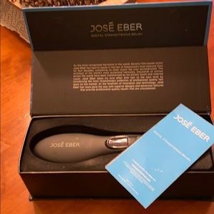 Jose Eber straightening brush